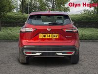 Used Nissan Qashqai Acenta Premium 190 HP (139 kW) 2024 Red SUV