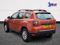 Used Dacia Duster Comfort 100 HP (73 kW) 2022 Orange SUV