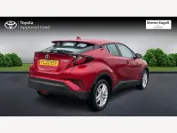 Usado Toyota C-HR 122 CV (89 kW) 2022 Rojo SUV