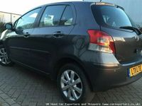 Begagnad Toyota Yaris 2011 Halvkombi