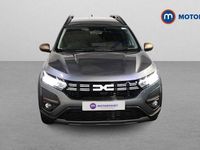 Used Dacia Jogger Extreme 141 HP (103 kW) 2025 Grey MPV
