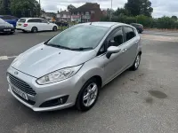 Used Ford Fiesta Zetec 75 HP (55 kW) 2013 Silver Hatchback