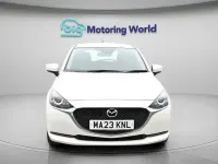 Używany Mazda 2 90 KM (66 kW) 2023 Biały Hatchback