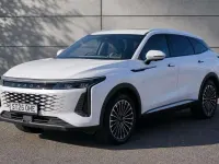 Used Omoda 9 537 HP (394 kW) 2025 White SUV