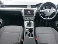 Used VW Passat S 2019 White Sedan