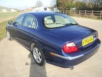 Used Jaguar S-Type S 240 HP (176 kW) 2000 Sedan