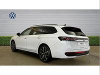 New VW Passat R-line 147 HP (108 kW) 2025 Other Estate