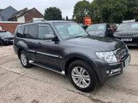 Used Mitsubishi Shogun 187 HP (137 kW) 2017 Grey SUV