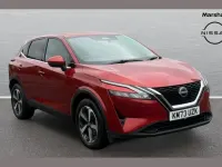 Used Nissan Qashqai N-Connecta 155 HP (114 kW) 2023 Red SUV
