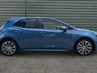 Second-hand Toyota Corolla Design 184 CP (135 kW) 2022 Hatchback
