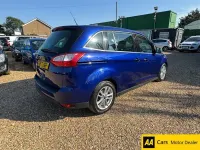 Used Ford Grand C-Max Zetec 120 HP (88 kW) 2017 Blue MPV