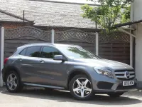Usado Mercedes GLA200 AMG line 2015 Cinzento SUV