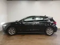 Usado Ford Focus Titanium 125 HP (91 kW) 2023 Preto Citadino