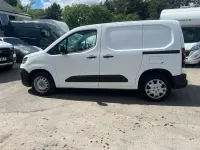Used Citroën Berlingo 100 HP (73 kW) 2021 White MPV