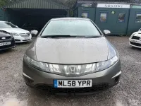 Begagnad Honda Civic SE 140 HK (102 kW) 2008 Grå Halvkombi
