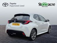Used Toyota Yaris Hybrid 116 HP (85 kW) 2022 White Hatchback