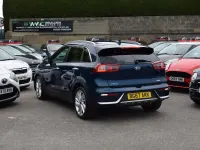 Used Kia Niro 141 HP (103 kW) 2017 Blue SUV