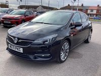 Second-hand Vauxhall Astra Edition 2021 Negru Hatchback