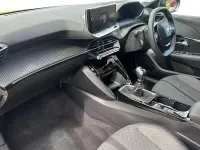 Used Peugeot 208 Allure 101 HP (74 kW) 2025 Yellow Hatchback