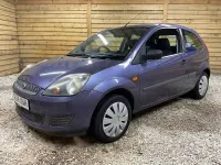 Używany Ford Fiesta Style 2008 Purpurowy Hatchback