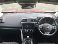 Usado Renault Kadjar Iconic 116 HP (85 kW) 2020 Vermelho SUV