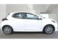 Used Toyota Yaris 2024 White Hatchback