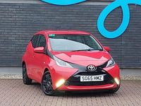 Used Toyota Aygo X-play 68 HP (50 kW) 2015 Red Hatchback