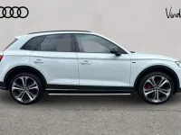 Used Audi Q5 Advanced 187 HP (137 kW) 2019 White SUV