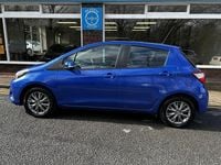 Used Toyota Yaris 111 HP (81 kW) 2017 Blue Hatchback