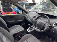 Used Renault Scénic III Expression 110 HP (80 kW) 2011 Gold MPV