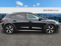 Używany Ford Focus Active 2023 Czarny Hatchback