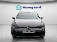 Second-hand VW Golf VIII GTE 242 CP (177 kW) 2022 Gri Hatchback