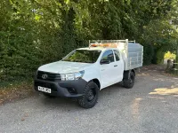 Used Toyota HiLux Active 150 HP (110 kW) 2020 White Pickup