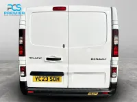Used Renault Trafic Business 128 HP (94 kW) 2023 Glacier white