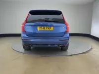 Usado Volvo XC90 R-Design 235 HP (172 kW) 2018 Azul SUV