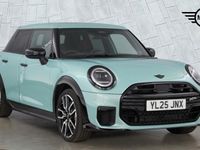 Begagnad Mini Cooper Hatch 113 kW (154 HK) 2025 Grön Halvkombi