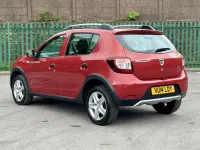 Used Dacia Sandero Stepway Ambiance 90 HP (66 kW) 2014 Red Hatchback