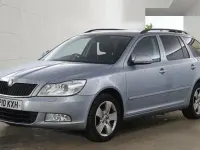 Used Skoda Octavia Elegance 160 HP (117 kW) 2010 Blue Estate