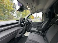 New VW Transporter Pro 2025 Green Van