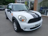 Used Mini ONE 98 HP (72 kW) 2011 White Hatchback