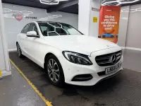 Używany Mercedes C200 Premium 2015 Biały Sedan/Limuzyna