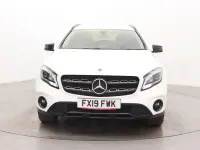 Used Mercedes GLA180 Urban 122 HP (89 kW) 2019 White SUV