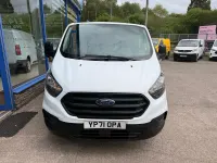 Used Ford Transit Custom 105 HP (77 kW) 2021 White Van