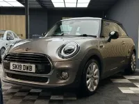 Usado Mini Cooper Classic 2019 Prateado Citadino