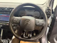 Usado Citroën C3 Aircross PureTech 108 HP (79 kW) 2023 Cinzento SUV