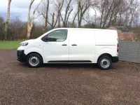 Käytetty Peugeot Expert 2020 Valkoinen Van
