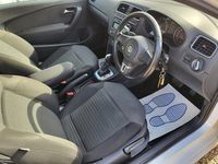 Used VW Polo SEL 85 HP (62 kW) 2011 White Hatchback