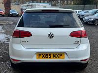 Used VW Golf VII Match 105 HP (77 kW) 2015 White Hatchback