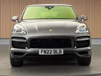 Used Porsche Cayenne Turbo 551 HP (405 kW) 2022 Quartzite grey SUV