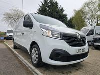 Begagnad Renault Trafic Business 2017 Vit Minibuss